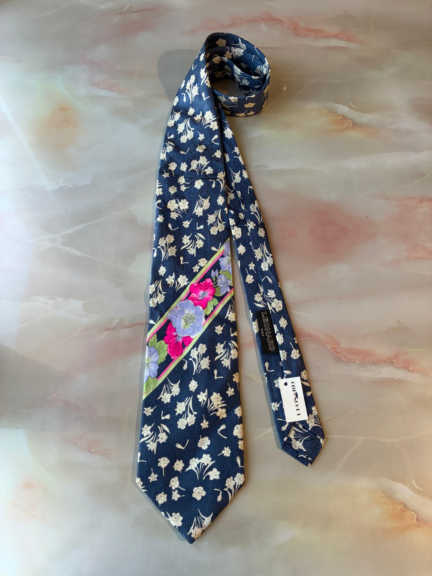 Cravatta Vintage Leonard Paris in seta #100